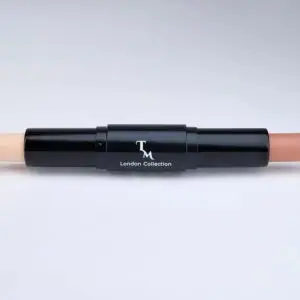 Tina Mattern Contour Stick delivers smooth, blendable coverage for defining and highlighting facial features. The vegan, cruelty-free formula ensures seamless application.