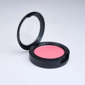 Tina Mattern Powder Blush with buildable coverage, silky texture, and a long-lasting vegan formula.