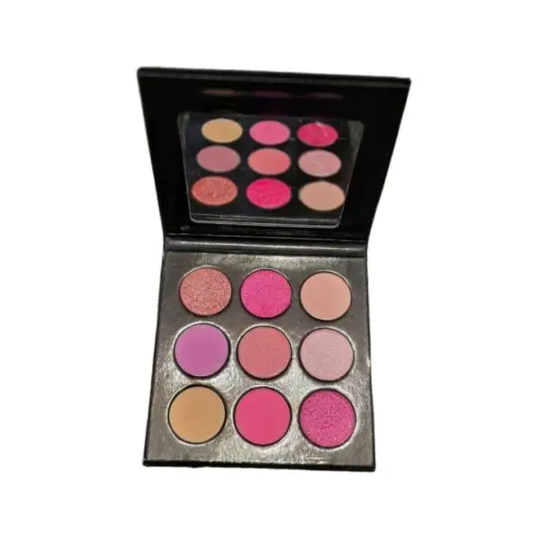 Tina Mattern Pinky Eyeshadow Palette.