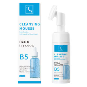 Tina Mattern Hyalu Cleanser B5 Cleansing Mousse – Hydrating Foaming Face Wash with Hyaluronic Acid and Vitamin B5, 150ml bottle with soft silicone brush